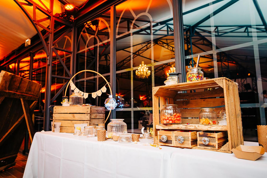 Décoration salle de cérémonie de mariage - Les trésors de Madine